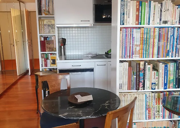 Beau Avec Piscine Et Terrasse A Montana Lägenhet *